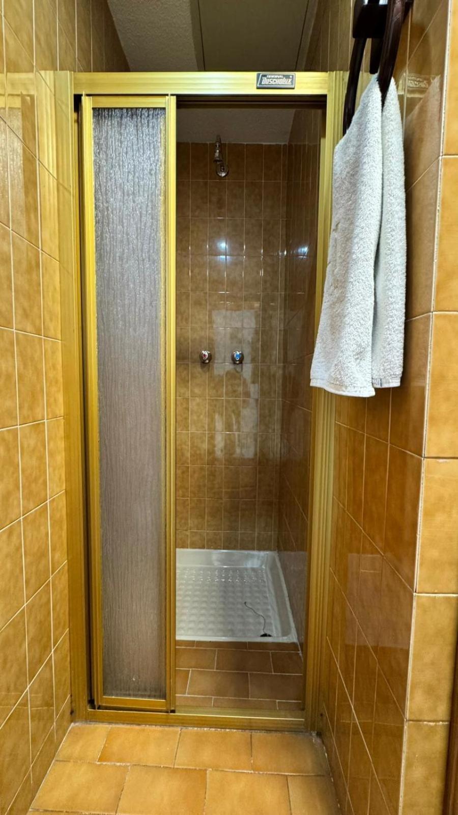 Hostel Puerta Del Angel Madrid Luaran gambar